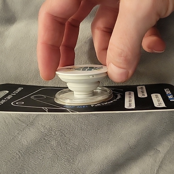 Turtle PopSocket - Picture 2 of 2